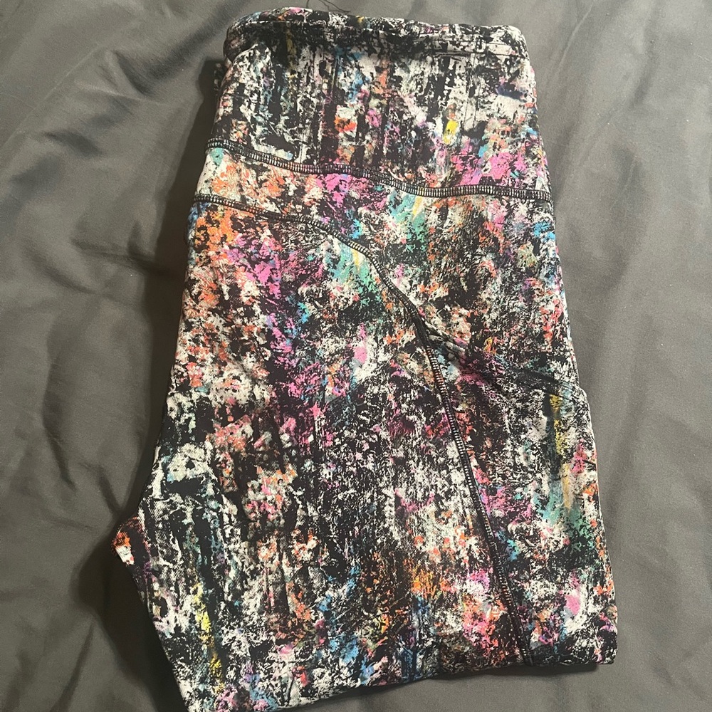 Lululemon Mid-length leggings